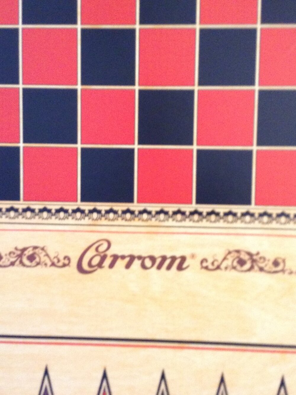 NWOT Carrom Combo Game Board, Reversible Decor Collegiate Frat House Game Room - Picture 8 of 8